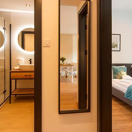 דירה Invest Centrum Park 6 *