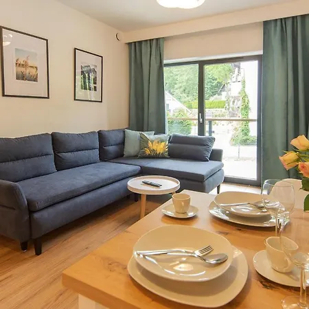 Invest Centrum Park 6 שצ'קלארסקה פוראובה