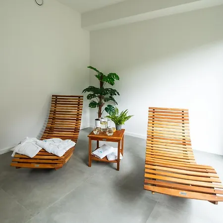 Invest Centrum Park 6 Apartamento