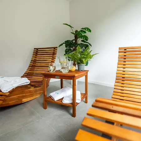 Invest Centrum Park 6 *