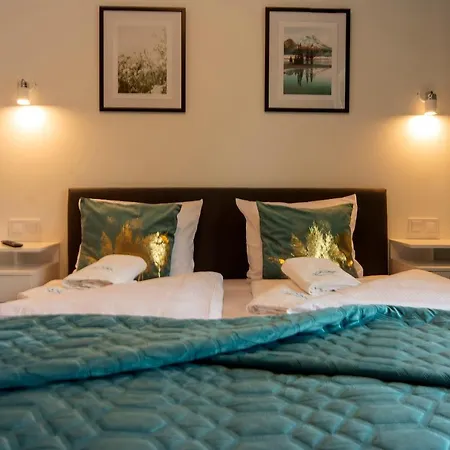 Invest Centrum Park 6 アパート *