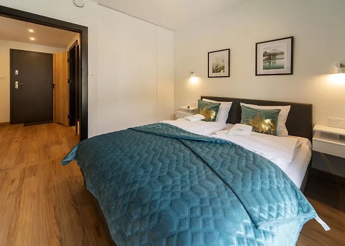 Invest Centrum Park 6